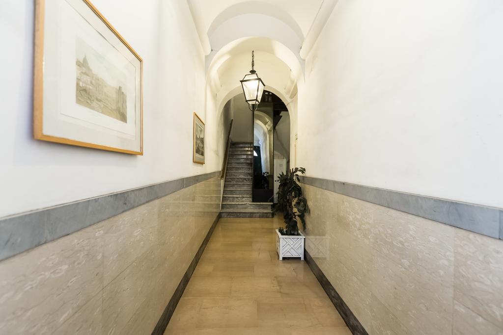 Piazza Di Spagna Fantastic Apartment Rome Luaran gambar