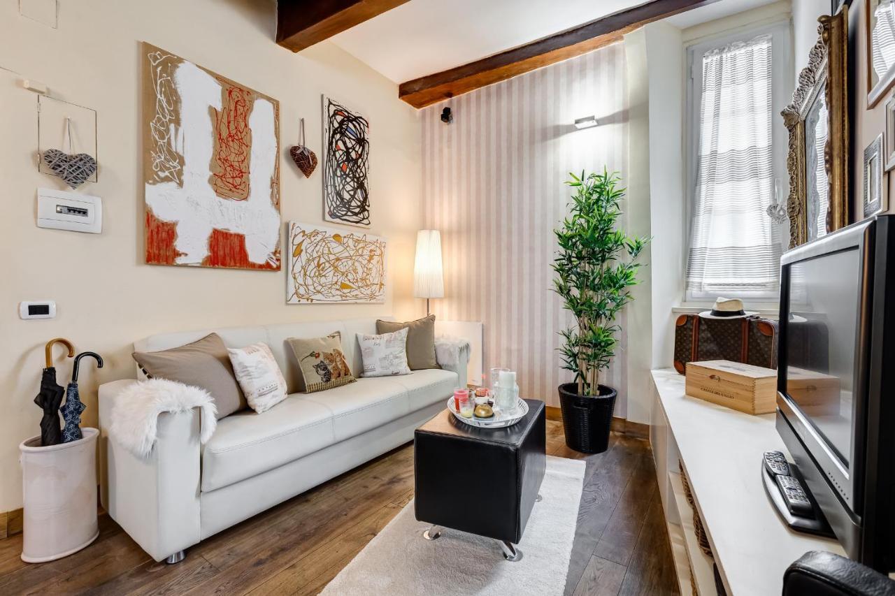 Piazza Di Spagna Fantastic Apartment Rome Luaran gambar