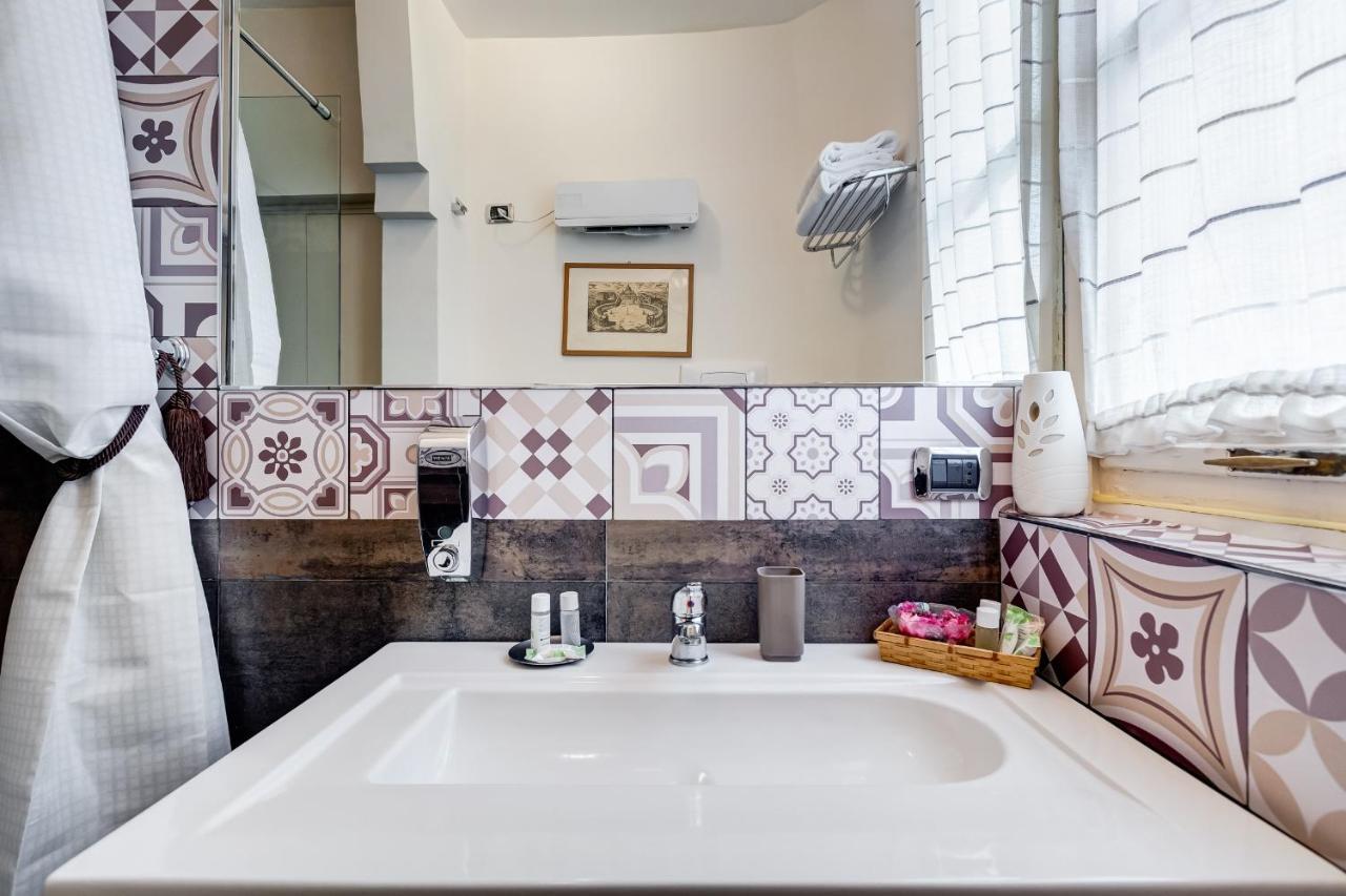 Piazza Di Spagna Fantastic Apartment Rome Luaran gambar