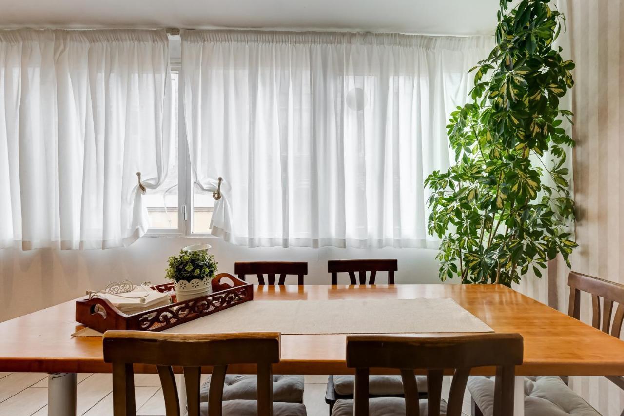 Piazza Di Spagna Fantastic Apartment Rome Luaran gambar