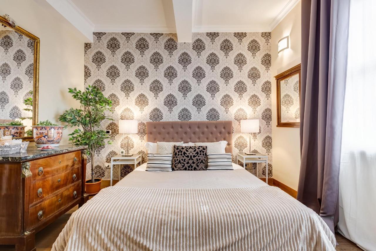 Piazza Di Spagna Fantastic Apartment Rome Luaran gambar