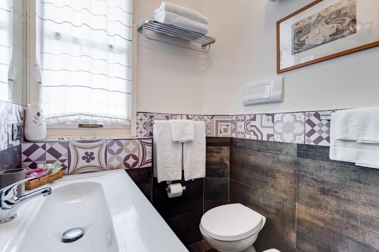 Piazza Di Spagna Fantastic Apartment Rome Luaran gambar